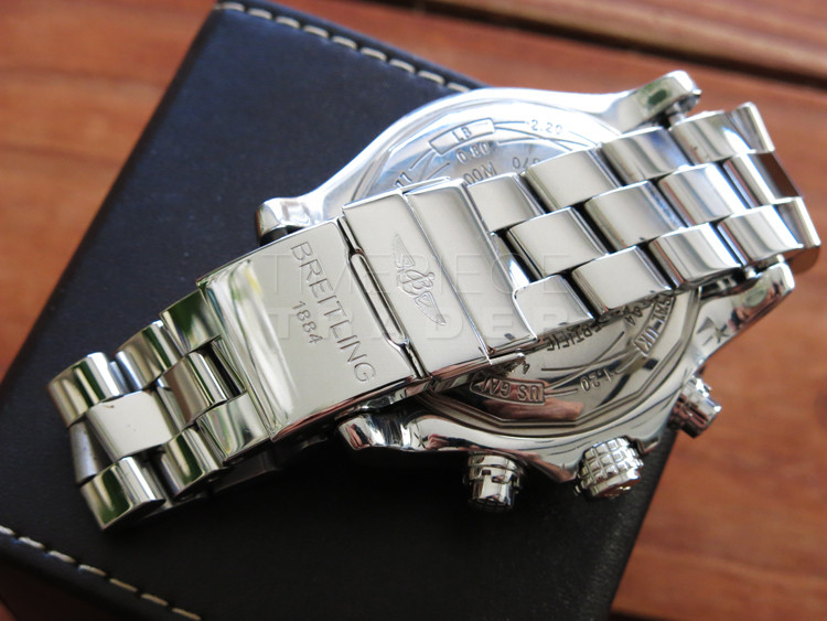 Breitling Super Avenger A1337011/8973 Stainless Steel Self-winding Automatic Breitling Super Avenger A1337011/8973 Stainless Steel Self-winding Automatic