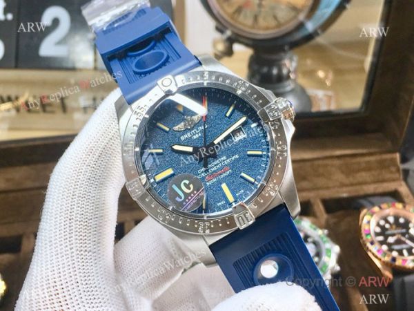 Replica Breitling Avenger Blackbird SS Black Watch SWISS QUALITY Replica Breitling Avenger Blackbird SS Black Watch SWISS QUALITY