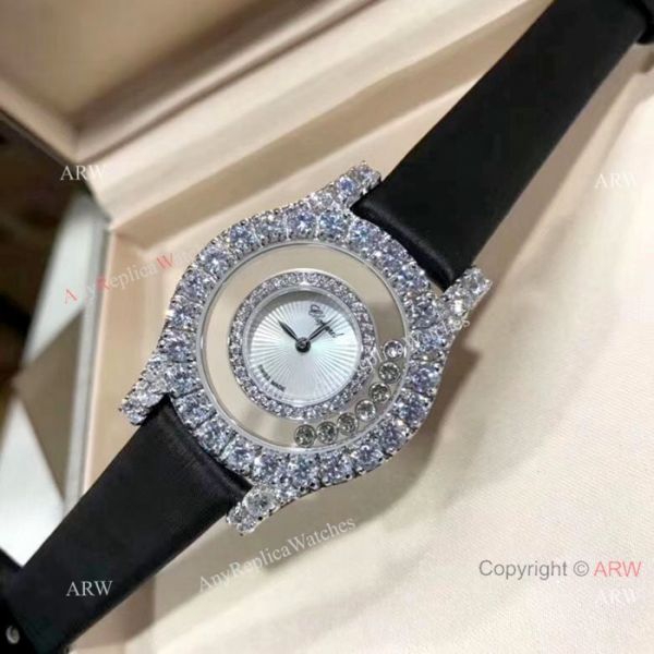 Top Grade Replica Chopard Happy Dreamg Ice Out Watches 32mm Top Grade Replica Chopard Happy Dreamg Ice Out Watches 32mm