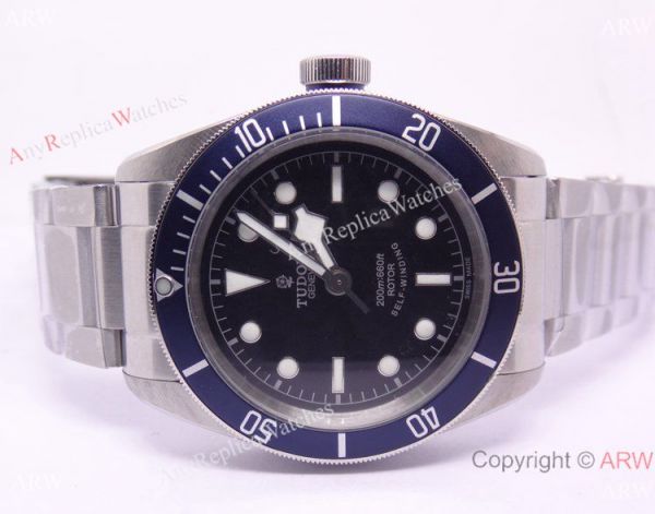Replica Tudor Geneve Heritage black Bay Black dial / blue bezel Automatic Replica Tudor Geneve Heritage black Bay Black dial / blue bezel Automatic