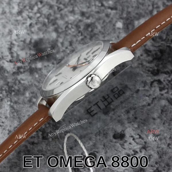 Replica Omega Seamaster Swiss ETA 8800 Movement Superluminova Leather Band Watch Replica Omega Seamaster Swiss ETA 8800 Movement Superluminova Leather Band Watch