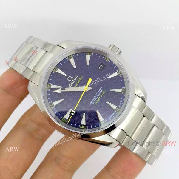 Swiss Omega Seamaster 15 007 Gauss Blue Face Watch Swiss Omega Seamaster 15 007 Gauss Blue Face Watch