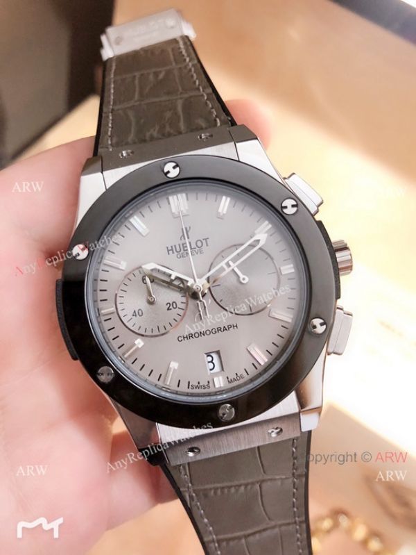 New Replica Hublot Classic Fusion Chrono Watches Black Bezel Black Rubber Band New Replica Hublot Classic Fusion Chrono Watches Black Bezel Black Rubber Band