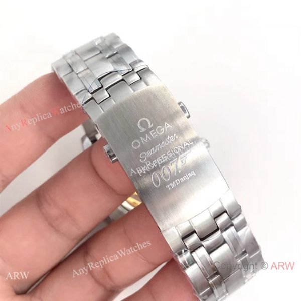 Swiss Grade Commanders 007 James Bond Omega Watch White Face Stainless Steel Swiss Grade Commanders 007 James Bond Omega Watch White Face Stainless Steel