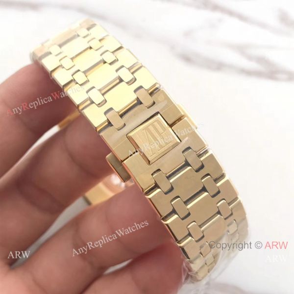Audemars Piguet Royal Oak Yellow Gold Black Face 39mm Watch Buy Replica Audemars Piguet Royal Oak Yellow Gold Black Face 39mm Watch Buy Replica