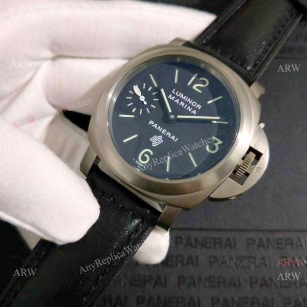 Luminor Marina Panerai Men Copy Watches Titanium Case PAM005 Luminor Marina Panerai Men Copy Watches Titanium Case PAM005
