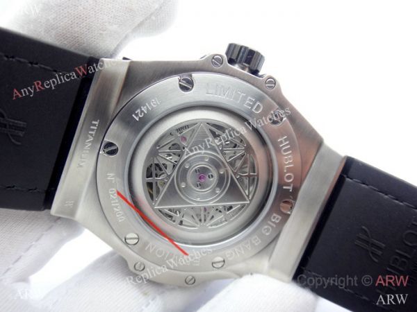 Swiss Grade Hublot Big Bang Sang Bleu Stainless Steel Watch 2019 Replica Swiss Grade Hublot Big Bang Sang Bleu Stainless Steel Watch 2019 Replica