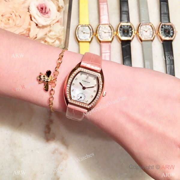 New Style Cartier Ladies Watch Gold Case White MOP Dial New Style Cartier Ladies Watch Gold Case White MOP Dial
