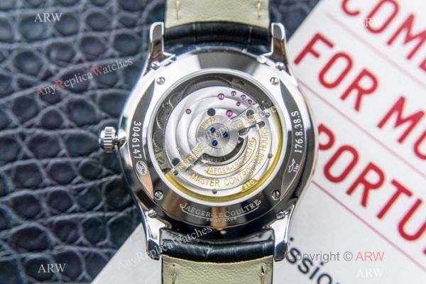 Swiss Grade Jaeger LeCoultre Master Ultra Thin Moon SS Black Face Watch 39mm Swiss Grade Jaeger LeCoultre Master Ultra Thin Moon SS Black Face Watch 39mm