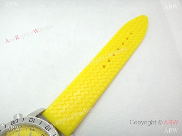 Chopard Mille Miglia GMT Automatic Watch SS Yellow Rubber Strap Chopard Mille Miglia GMT Automatic Watch SS Yellow Rubber Strap