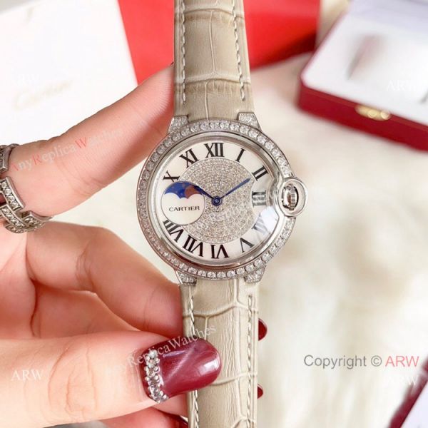 Ballon Bleu de Cartier 36mm Replica Watches Gold Diamond Green Leather Band Ballon Bleu de Cartier 36mm Replica Watches Gold Diamond Green Leather Band