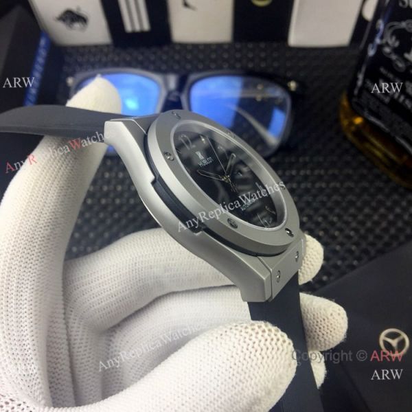 New Replica Hublot Classic Fusion Sand Case Silver Dial Watch New Replica Hublot Classic Fusion Sand Case Silver Dial Watch