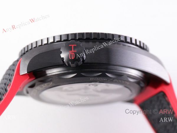 VS Factory Swiss Omega Seamaster Planet Ocean Deep 8906 Watch Black Red VS Factory Swiss Omega Seamaster Planet Ocean Deep 8906 Watch Black Red