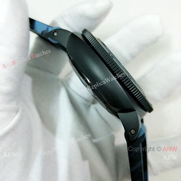 2019 New Panerai Luminor Submersible Camouflage Watch Black Case 2019 New Panerai Luminor Submersible Camouflage Watch Black Case