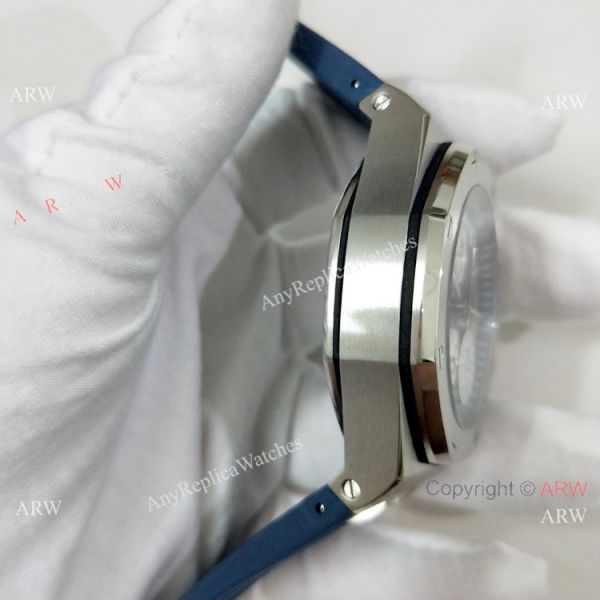 Fake Audemars Piguet Royal Oak Offshore Blue Rubber Strap Watch 44mm Fake Audemars Piguet Royal Oak Offshore Blue Rubber Strap Watch 44mm
