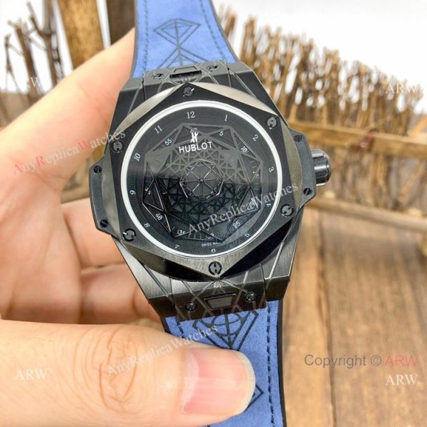Best Replica Hublot Big Bang Sang Bleu II Watches Blacksteel Blue Gummy Strap Best Replica Hublot Big Bang Sang Bleu II Watches Blacksteel Blue Gummy Strap