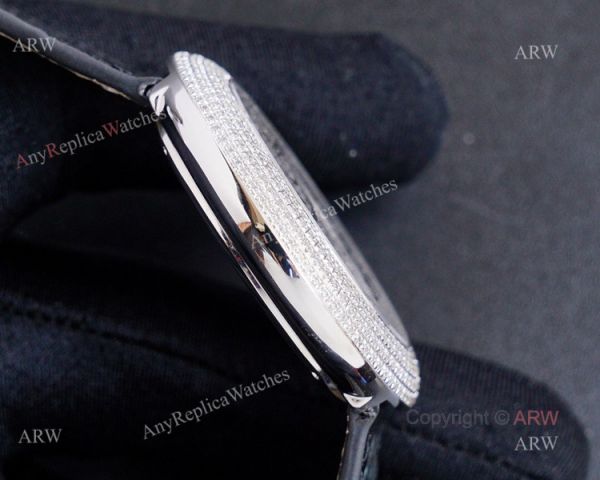 Swiss Grade Cartier Panther Diamonds Cartier Watch Copy Men 44mm Swiss Grade Cartier Panther Diamonds Cartier Watch Copy Men 44mm