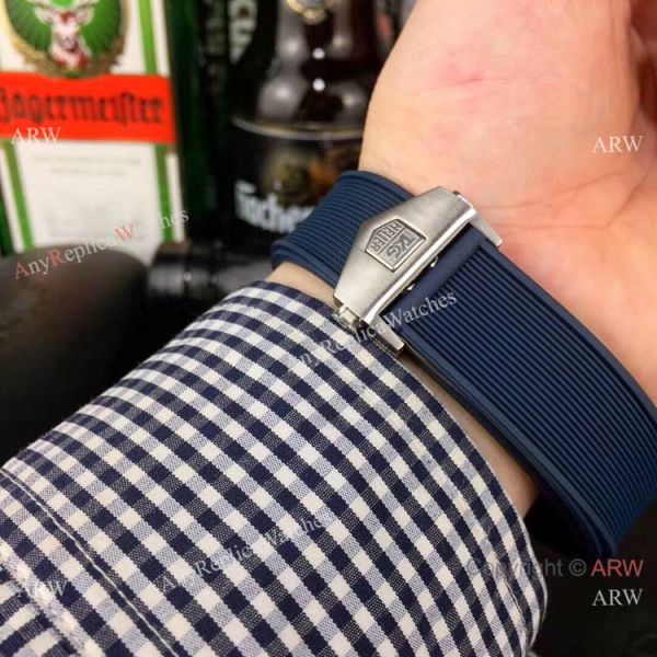 Knockoff Tag Heuer Aquaracer 300M Watch Bright Blue Dial Knockoff Tag Heuer Aquaracer 300M Watch Bright Blue Dial