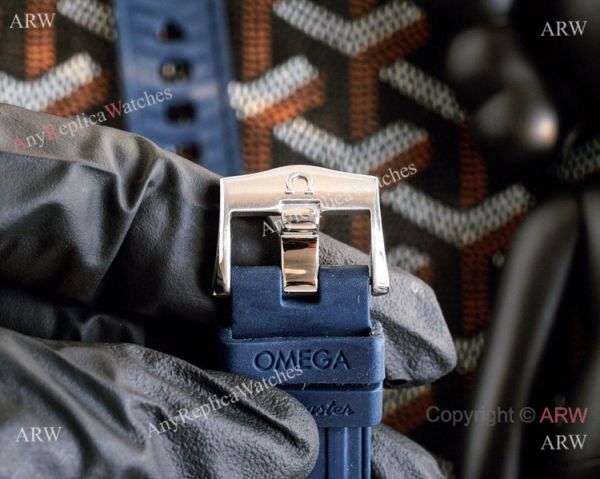 Omega Diver 300m James Bond Limited Edition Watches Blue Rubber Strap Gray Face Omega Diver 300m James Bond Limited Edition Watches Blue Rubber Strap Gray Face