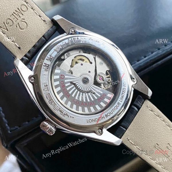 New Style Replica Omega Seamaster UAE Edition Men Watch Stainless Steel New Style Replica Omega Seamaster UAE Edition Men Watch Stainless Steel