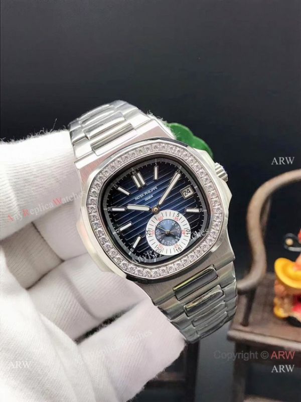 Patek Philippe Nautilus Replica Watch Stainless Steel Diamond Bezel Patek Philippe Nautilus Replica Watch Stainless Steel Diamond Bezel
