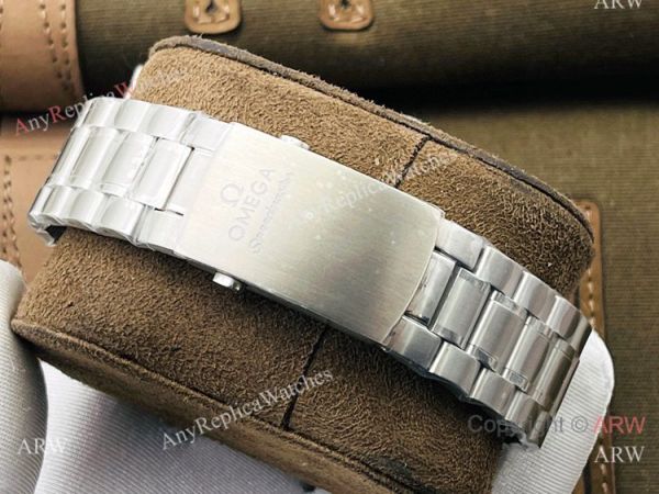 TW Factory Omega Speedmaster 7750 Watch Replica Stainless Steel Panda Face TW Factory Omega Speedmaster 7750 Watch Replica Stainless Steel Panda Face