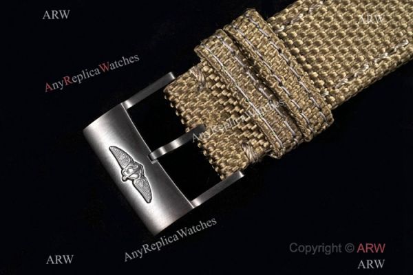 Swiss Grade Clone Breitling Super Avenger II 7750 Watch Black Steel and Green Swiss Grade Clone Breitling Super Avenger II 7750 Watch Black Steel and Green
