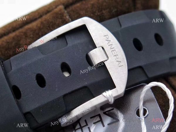 ZF Factory Panerai Luminor Submersible 1950 3 Days Pam682 42mm Watch Super Clone ZF Factory Panerai Luminor Submersible 1950 3 Days Pam682 42mm Watch Super Clone