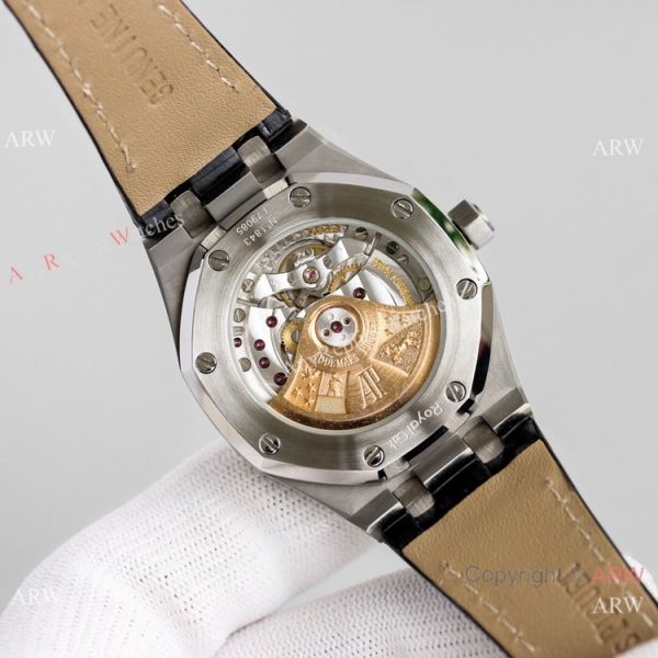 JH Factory Swiss Copy Audemars Piguet Royal Oak Stainless Steel 37mm Lady Watch JH Factory Swiss Copy Audemars Piguet Royal Oak Stainless Steel 37mm Lady Watch