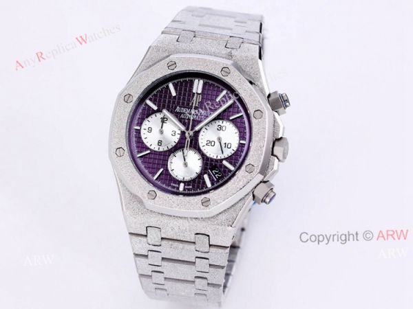 New Audemars Piguet Royal Oak Frosted Gold Chronograph Watch 41mm Black Dial Stainless Steel Bracelet Replica New Audemars Piguet Royal Oak Frosted Gold Chronograph Watch 41mm Black Dial Stainless Steel Bracelet Replica
