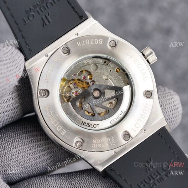 2021 Replica Hublot Classic Fusion 42mm Black Dial Rubber Strap Watches 2021 Replica Hublot Classic Fusion 42mm Black Dial Rubber Strap Watches