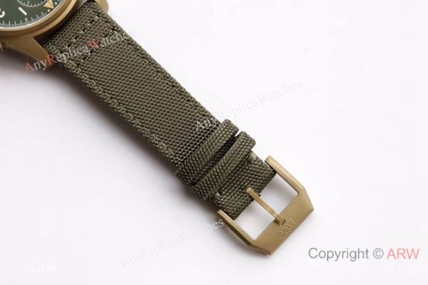 ZF Factory IWC Pilots 7750 Chronograph Spitfire Bronze Military Green Watch ZF Factory IWC Pilots 7750 Chronograph Spitfire Bronze Military Green Watch