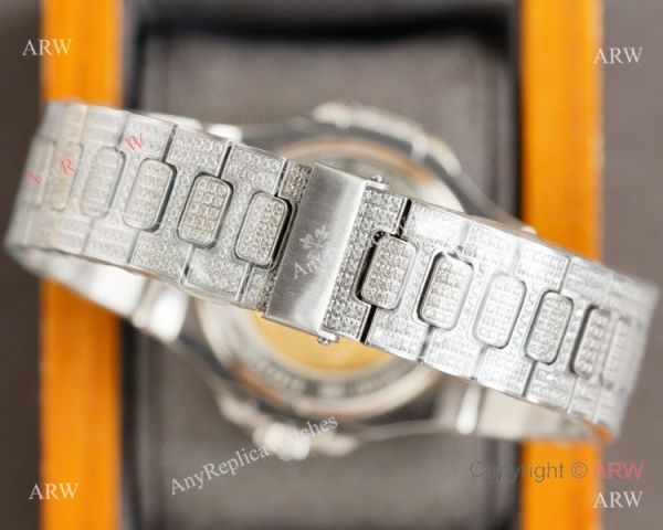 AAA Grade Iced Out Patek Philippe Nautilus Swiss 9015 Watch Full Diamond AAA Grade Iced Out Patek Philippe Nautilus Swiss 9015 Watch Full Diamond