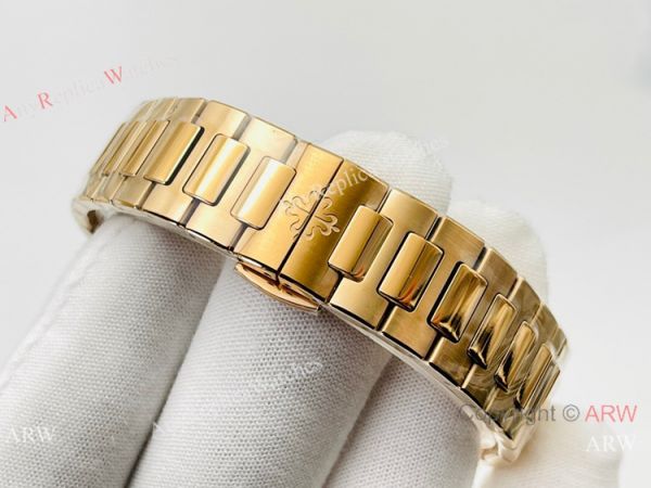 3K Factory 1:1 Best Patek Philippe Nautilus Ladies Cal.324 Watch All Gold 34mm 3K Factory 1:1 Best Patek Philippe Nautilus Ladies Cal.324 Watch All Gold 34mm