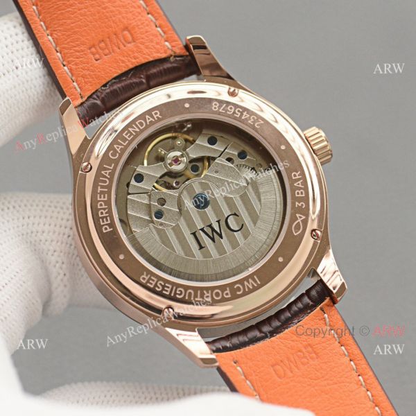 Replica IWC Portuguese Moonphase Gold Case White Face Watch Replica IWC Portuguese Moonphase Gold Case White Face Watch