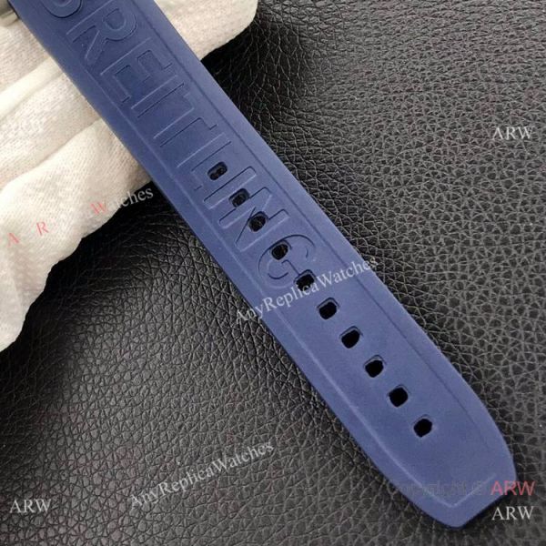 Grade AAA Clone Breitling Avenger Chronograph 43 A7750 Watch Blue Rubber Band Grade AAA Clone Breitling Avenger Chronograph 43 A7750 Watch Blue Rubber Band