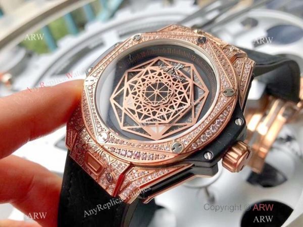 Hublot Big Bang Sang Bleu Stainless Steel Iced Out Watch Best Replica Hublot Big Bang Sang Bleu Stainless Steel Iced Out Watch Best Replica