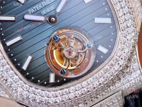 Swiss Replica Patek Philippe Nautilus Jumbo R8 Ice Out Watch Blue Dial Swiss Replica Patek Philippe Nautilus Jumbo R8 Ice Out Watch Blue Dial
