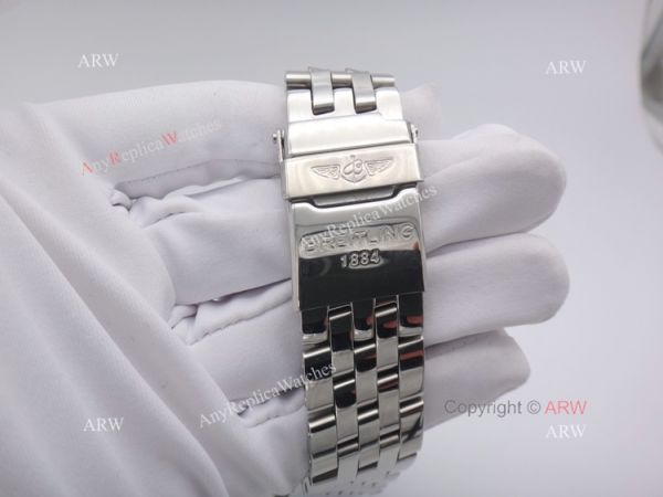 Breitling 1884 Bentley Motors White Face Replica Watch Breitling 1884 Bentley Motors White Face Replica Watch