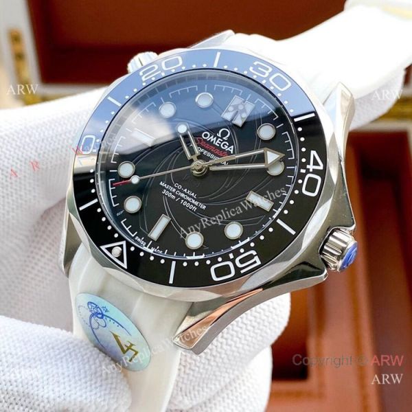 Copy Omega Seamaster 300m Limited Edition Watch White Rubber Strap Copy Omega Seamaster 300m Limited Edition Watch White Rubber Strap