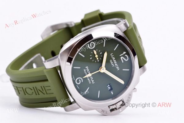VS Factory Panerai PAM1056 Mahendra Singh Dhoni Luminor Green Dial 44mm Replica Watch VS Factory Panerai PAM1056 Mahendra Singh Dhoni Luminor Green Dial 44mm Replica Watch