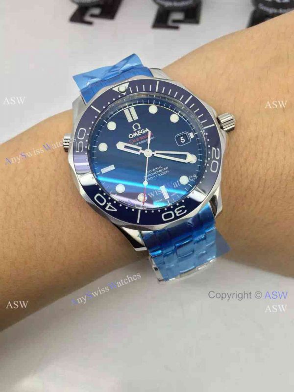 Grade 1A Omega Replica Watches James Bond Blue Ceramic Blue Dial Grade 1A Omega Replica Watches James Bond Blue Ceramic Blue Dial