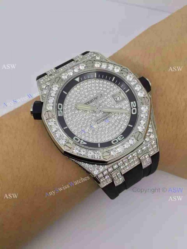 Replica Swiss Audemars Piguet Watch Diamond Dial case Leather Watch Strap Replica Swiss Audemars Piguet Watch Diamond Dial case Leather Watch Strap