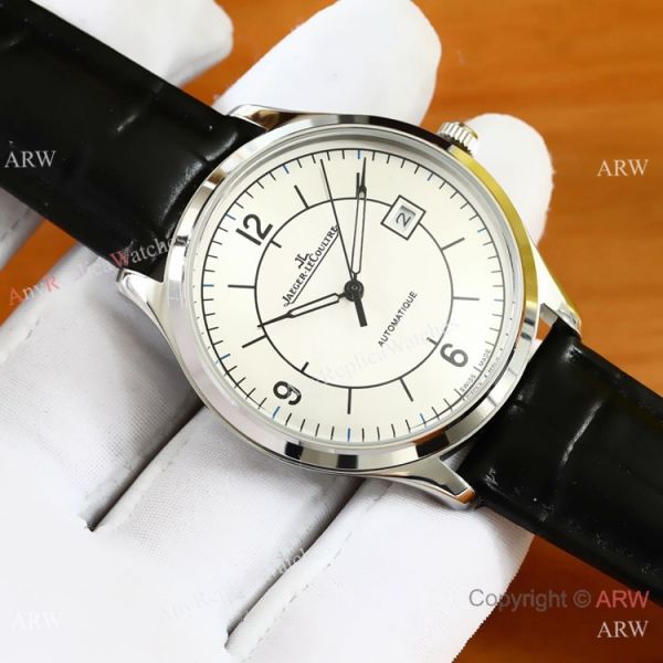 Jaeger-LeCoultre Master Date White Dial Gold Watch 2019 Replica Jaeger-LeCoultre Master Date White Dial Gold Watch 2019 Replica