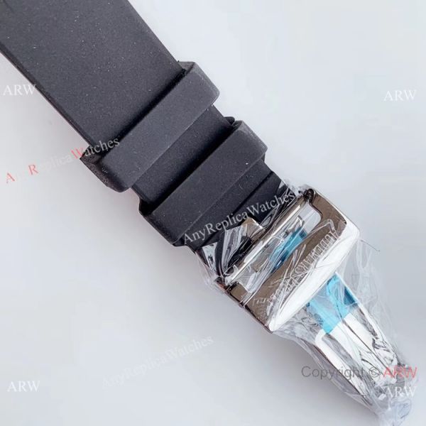 BF Replica Audemars Piguet Royal Oak Chronograph Watch White Face Rubber Strap BF Replica Audemars Piguet Royal Oak Chronograph Watch White Face Rubber Strap