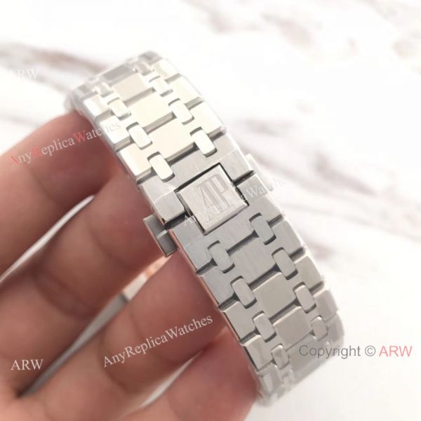 JH Audemars Piguet Extra Thin Royal Oak Watch Stainless Steel Diamond Bezel JH Audemars Piguet Extra Thin Royal Oak Watch Stainless Steel Diamond Bezel