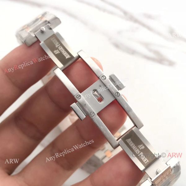 New Audemars Piguet Royal Oak Extra Thin 2-Tone Rose Gold White Watch 39mm New Audemars Piguet Royal Oak Extra Thin 2-Tone Rose Gold White Watch 39mm
