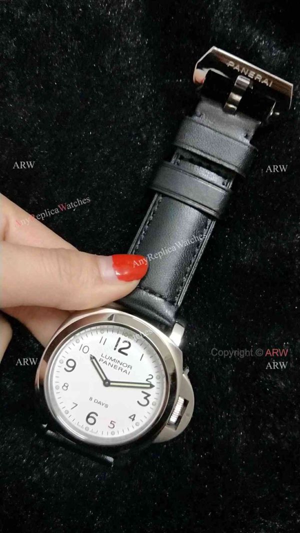 Luminor Panerai 8 Days White Dial Replica Watch PAM561 Luminor Panerai 8 Days White Dial Replica Watch PAM561