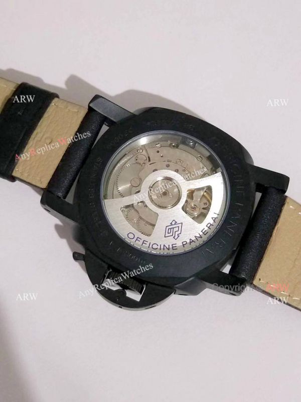 New Panerai PAM 233 Luminor GMT 8 Days Black Steel Case Watch New Panerai PAM 233 Luminor GMT 8 Days Black Steel Case Watch