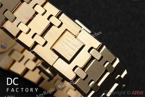Best Copy Audemars Piguet Royal Oak Jumbo Extra Thin Watch Gold Case Best Copy Audemars Piguet Royal Oak Jumbo Extra Thin Watch Gold Case